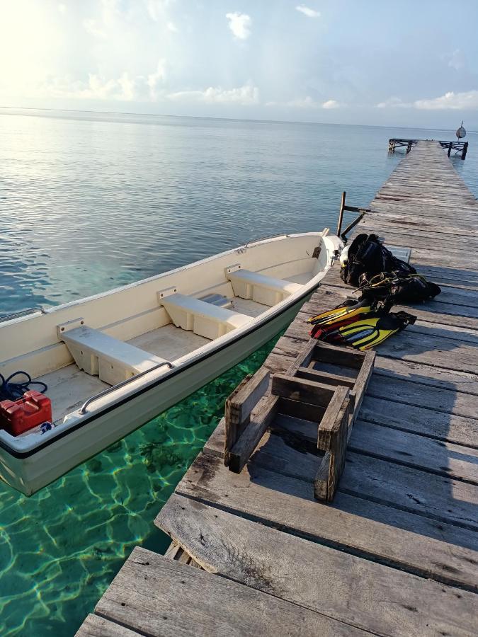 Warahnus Dive Homestay Kri Exterior photo