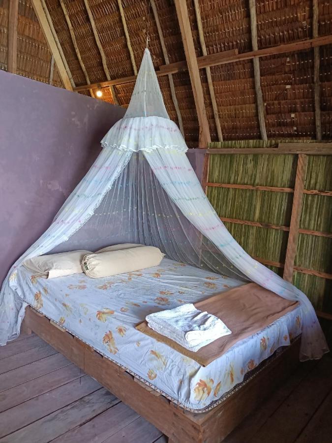 Warahnus Dive Homestay Kri Exterior photo
